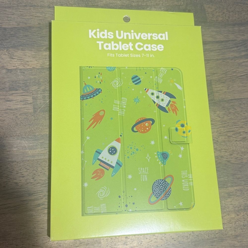 NEW- Universal Tablet Case with Space Design